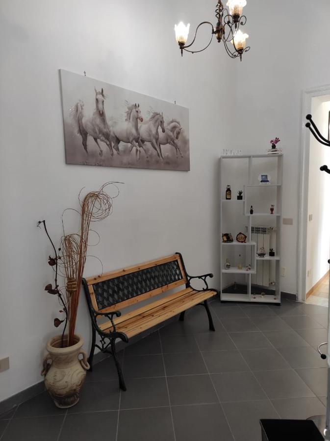 Casa Dei Sogni Apartment Palermo Bagian luar foto