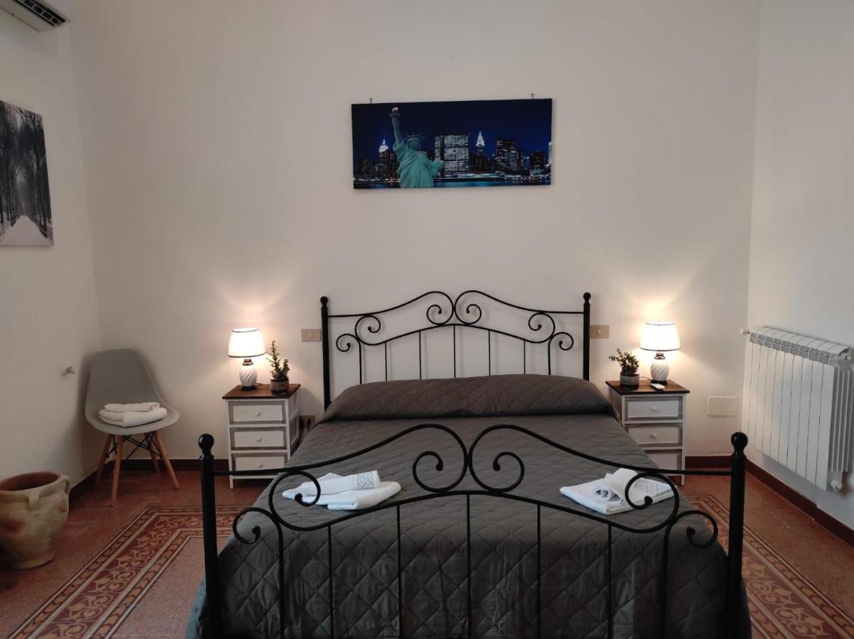 Casa Dei Sogni Apartment Palermo Bagian luar foto