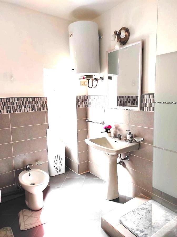 Casa Dei Sogni Apartment Palermo Bagian luar foto