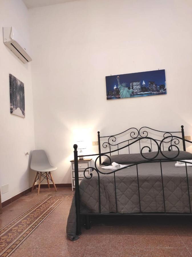 Casa Dei Sogni Apartment Palermo Bagian luar foto