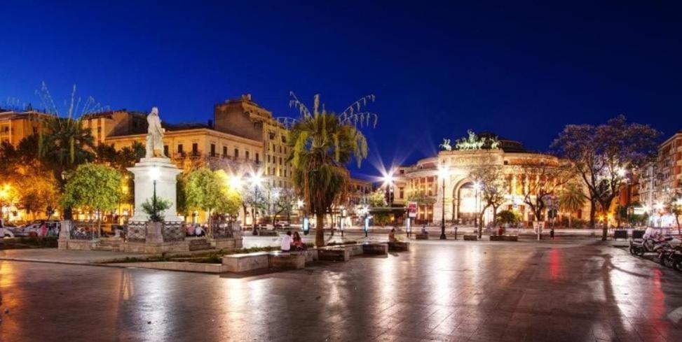 Casa Dei Sogni Apartment Palermo Bagian luar foto